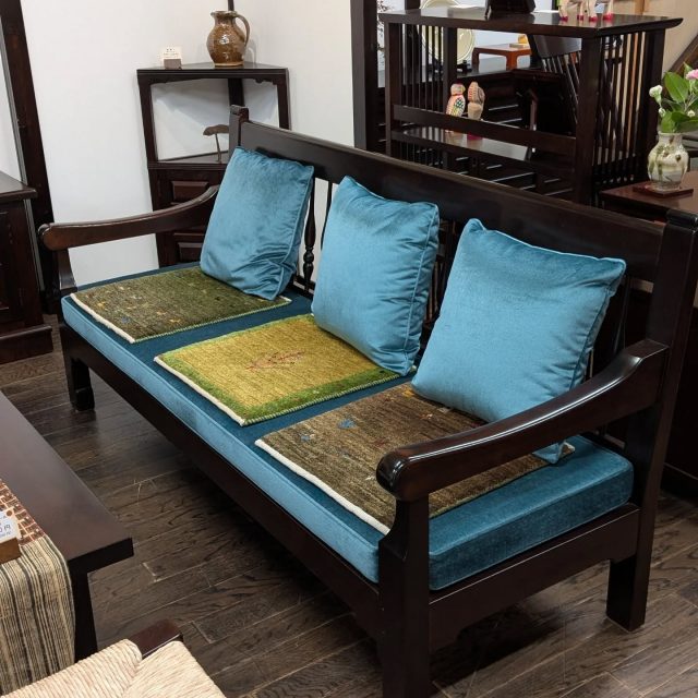 松本民芸家具 少し涼しい風が吹き始めた松本。 これから散策も楽しめそうです。 家具